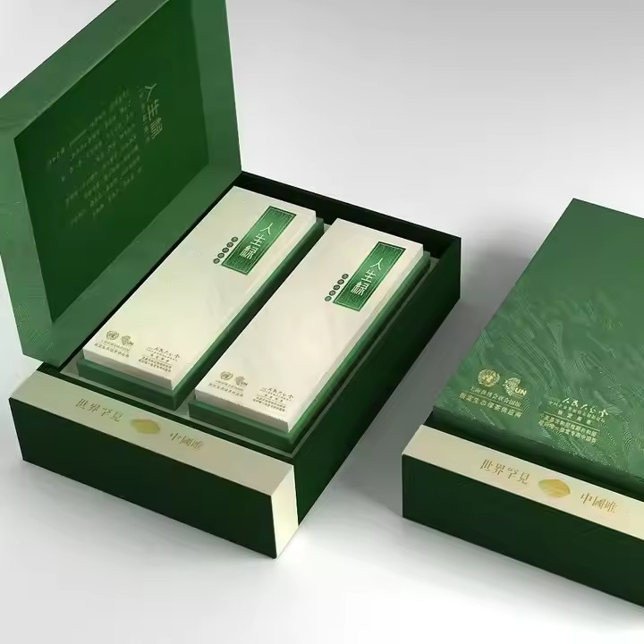 China Factory High Viscosity Hot Melt Glue Jelly Glue for Boxes Packing and Bookbinding Animal Glue